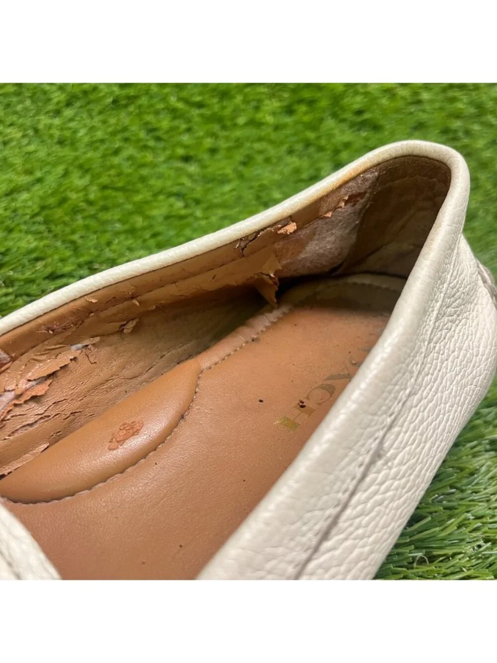 Coach Amber Womens Size 8.5 Cream Leather Casual Slip On Driving Loafers Flats